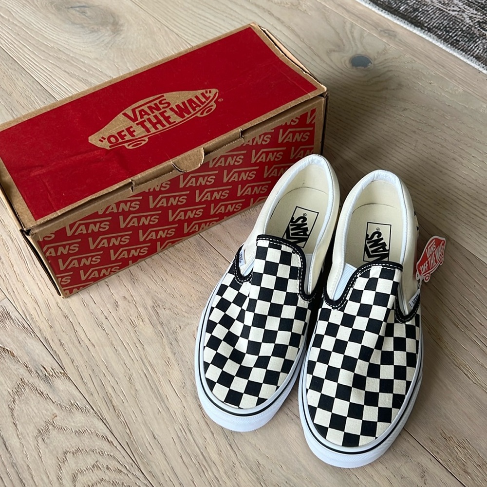 NWT Vans Classic Slip On Black and White Checkboard